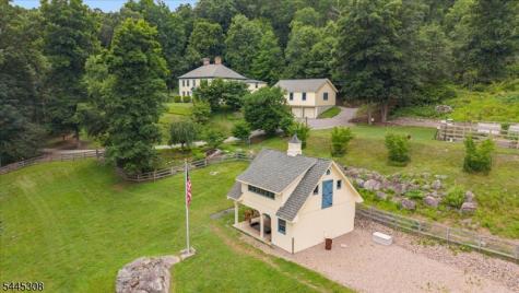 911 Ravine Road Lebanon NJ 07830