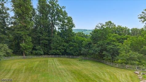 911 Ravine Road Lebanon NJ 07830