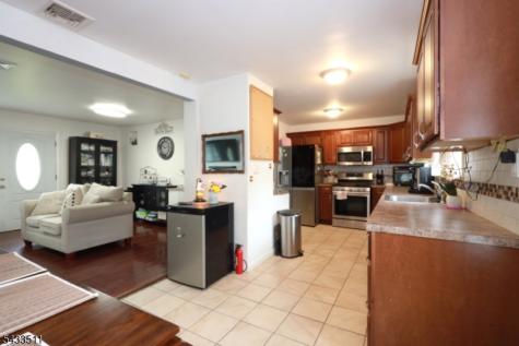 527 E Main Street Bridgewater NJ 08807
