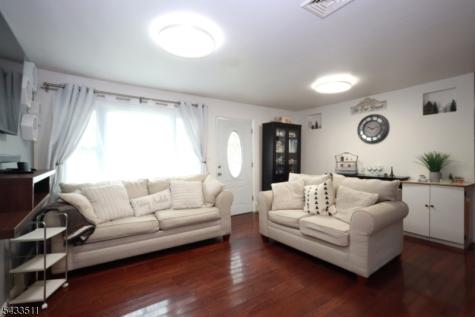 527 E Main Street Bridgewater NJ 08807