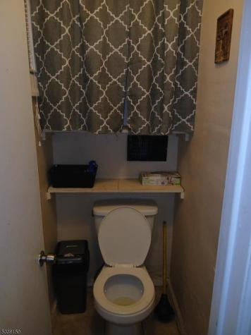 20 Rockland Terrace Newark NJ 07106