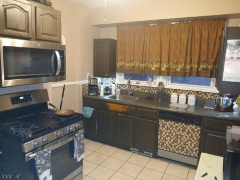 20 Rockland Terrace Newark NJ 07106