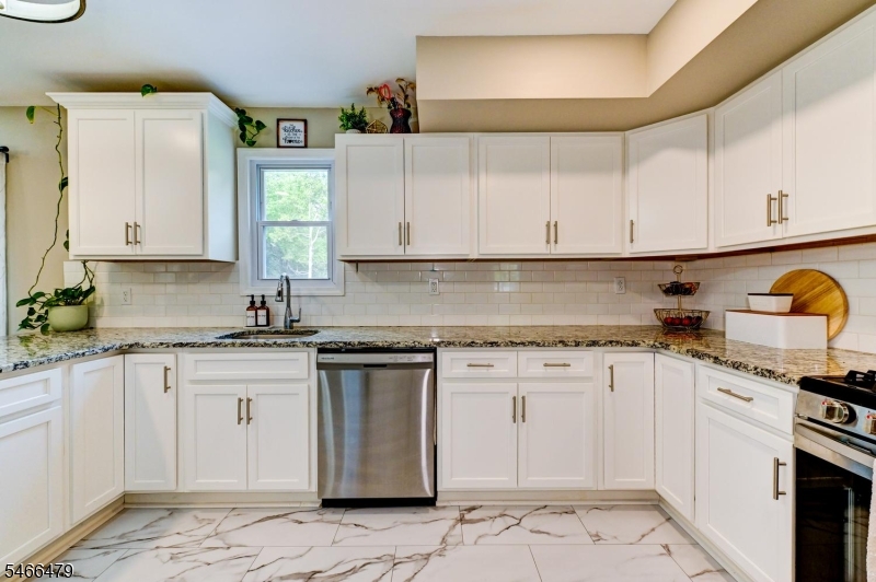 553 Rolling Hills Road Bridgewater NJ 08807
