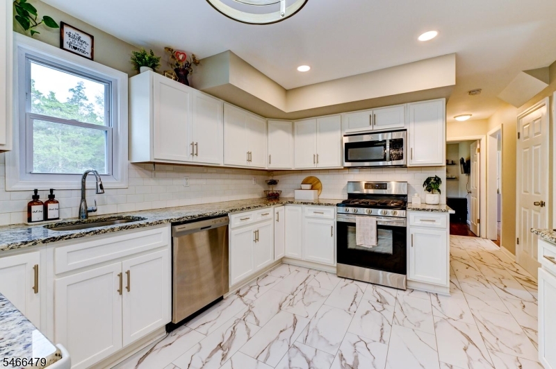 553 Rolling Hills Road Bridgewater NJ 08807