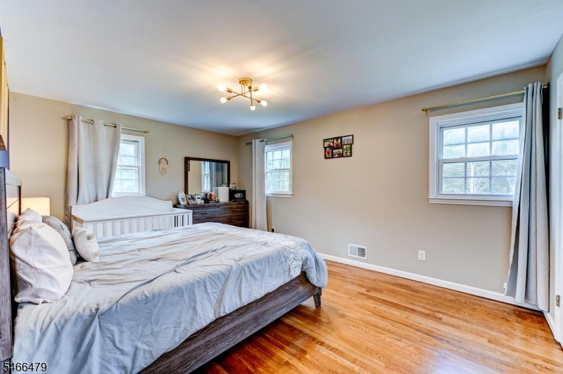 553 Rolling Hills Road Bridgewater NJ 08807