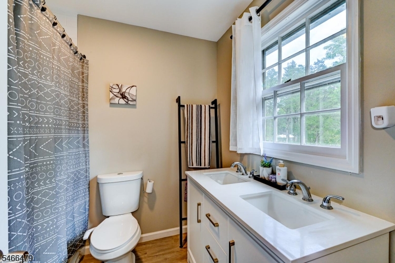 553 Rolling Hills Road Bridgewater NJ 08807