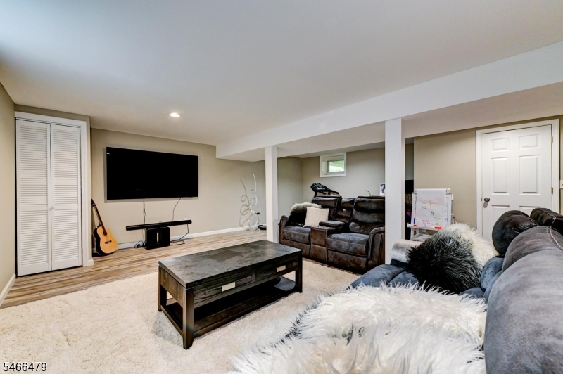 553 Rolling Hills Road Bridgewater NJ 08807