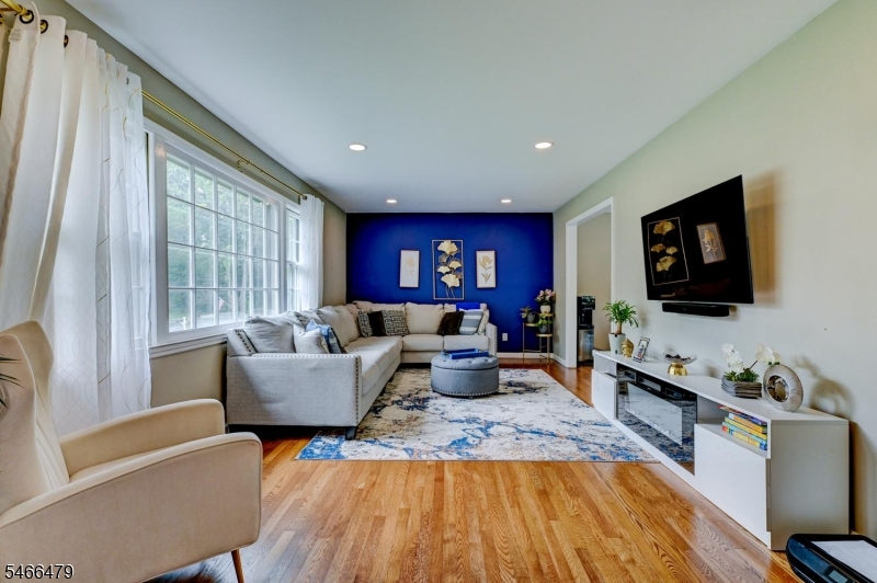 553 Rolling Hills Road Bridgewater NJ 08807
