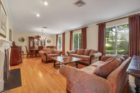 738 Ridge Road Kinnelon NJ 07405