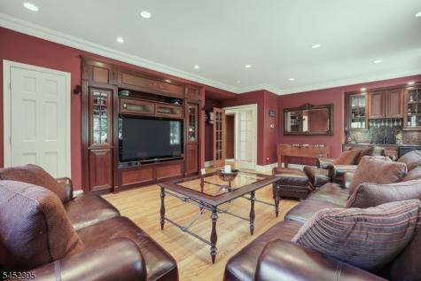738 Ridge Road Kinnelon NJ 07405