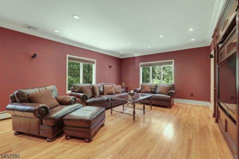 738 Ridge Road Kinnelon NJ 07405