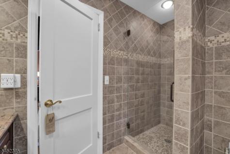738 Ridge Road Kinnelon NJ 07405