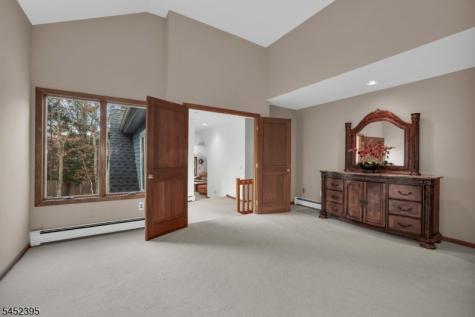 738 Ridge Road Kinnelon NJ 07405