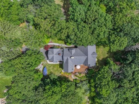 738 Ridge Road Kinnelon NJ 07405