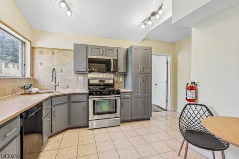 56 Birch Run Drive Piscataway NJ 08854