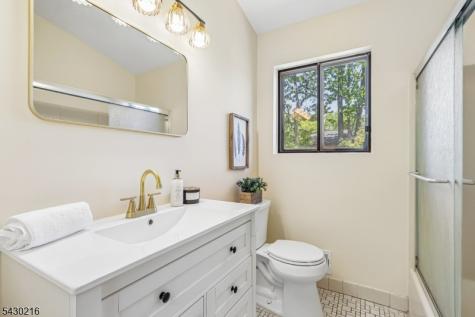 56 Birch Run Drive Piscataway NJ 08854