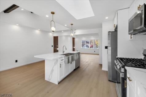 32 Luhman Terrace Secaucus NJ 07094
