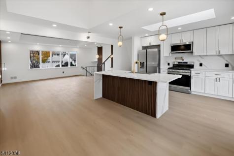 32 Luhman Terrace Secaucus NJ 07094