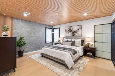 32 Luhman Terrace Secaucus NJ 07094