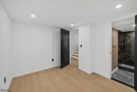 32 Luhman Terrace Secaucus NJ 07094