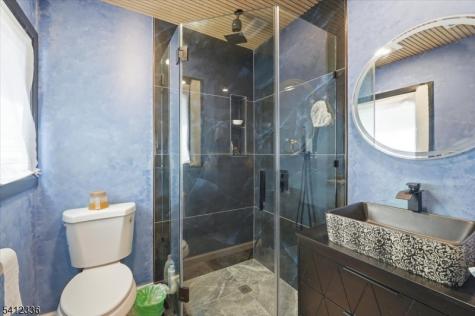 32 Luhman Terrace Secaucus NJ 07094