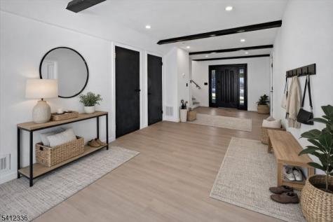 32 Luhman Terrace Secaucus NJ 07094
