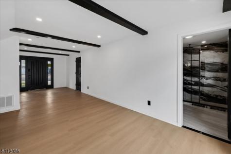 32 Luhman Terrace Secaucus NJ 07094