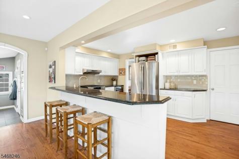 215 Longwood Avenue Chatham NJ 07928