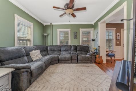 533 North Main Greenwich NJ 08886