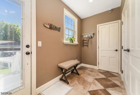 533 North Main Greenwich NJ 08886