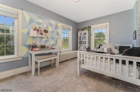 533 North Main Greenwich NJ 08886