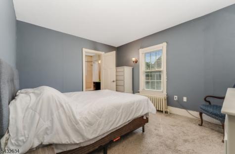 533 North Main Greenwich NJ 08886