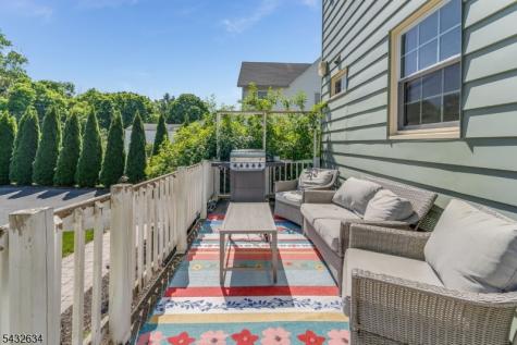 533 North Main Greenwich NJ 08886