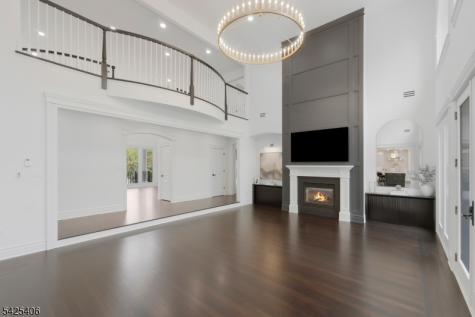 19 Amira Lane Kinnelon NJ 07405