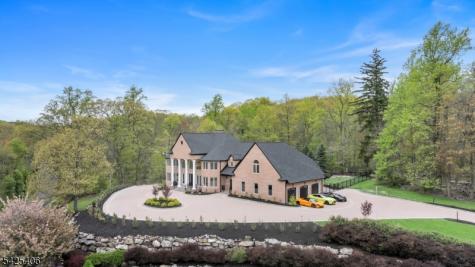 19 Amira Lane Kinnelon NJ 07405