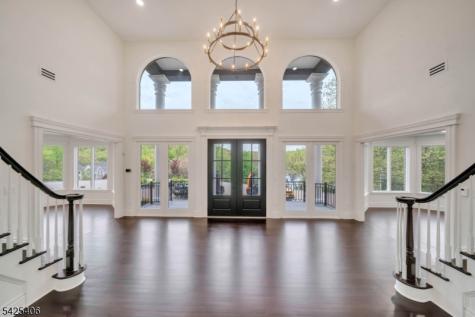 19 Amira Lane Kinnelon NJ 07405