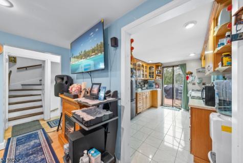 335 Glendale Road North Plainfield NJ 07063
