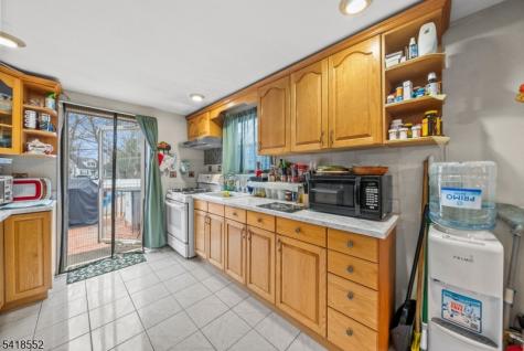 335 Glendale Road North Plainfield NJ 07063