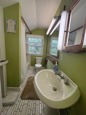 5 Oakura Lane Bedminster NJ 07921