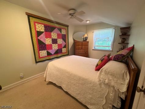 5 Oakura Lane Bedminster NJ 07921