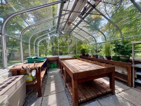 5 Oakura Lane Bedminster NJ 07921
