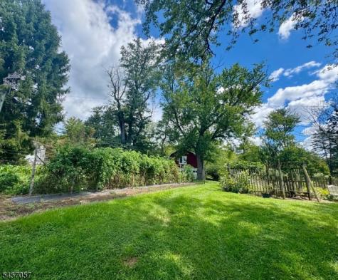 5 Oakura Lane Bedminster NJ 07921
