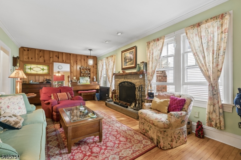 49 Laurel Avenue Franklin NJ 08528