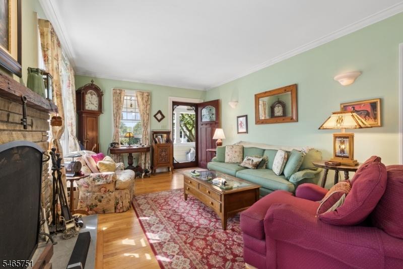 49 Laurel Avenue Franklin NJ 08528