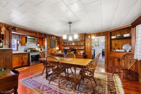 691 Ridgedale Avenue East Hanover NJ 07936