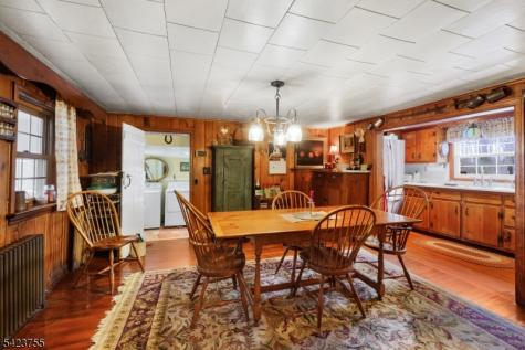 691 Ridgedale Avenue East Hanover NJ 07936