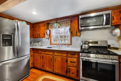 691 Ridgedale Avenue East Hanover NJ 07936