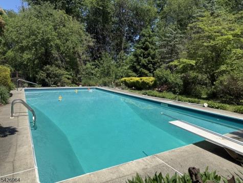 691 Ridgedale Avenue East Hanover NJ 07936