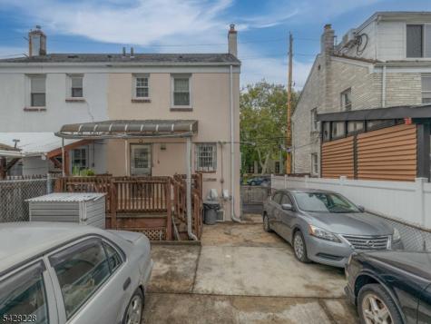 624 Summer Street Elizabeth NJ 07202
