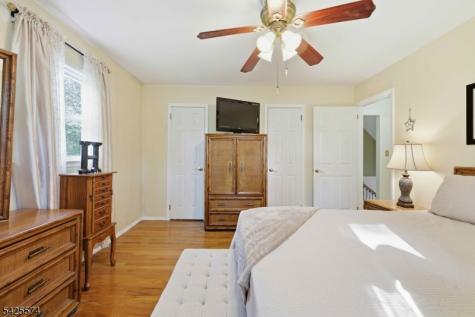 42 Lenox Avenue Green Brook NJ 08812